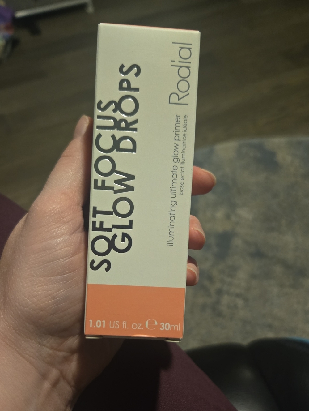 Rodial Soft Focus Glow Drops Illuminating Primer - Coral Accent